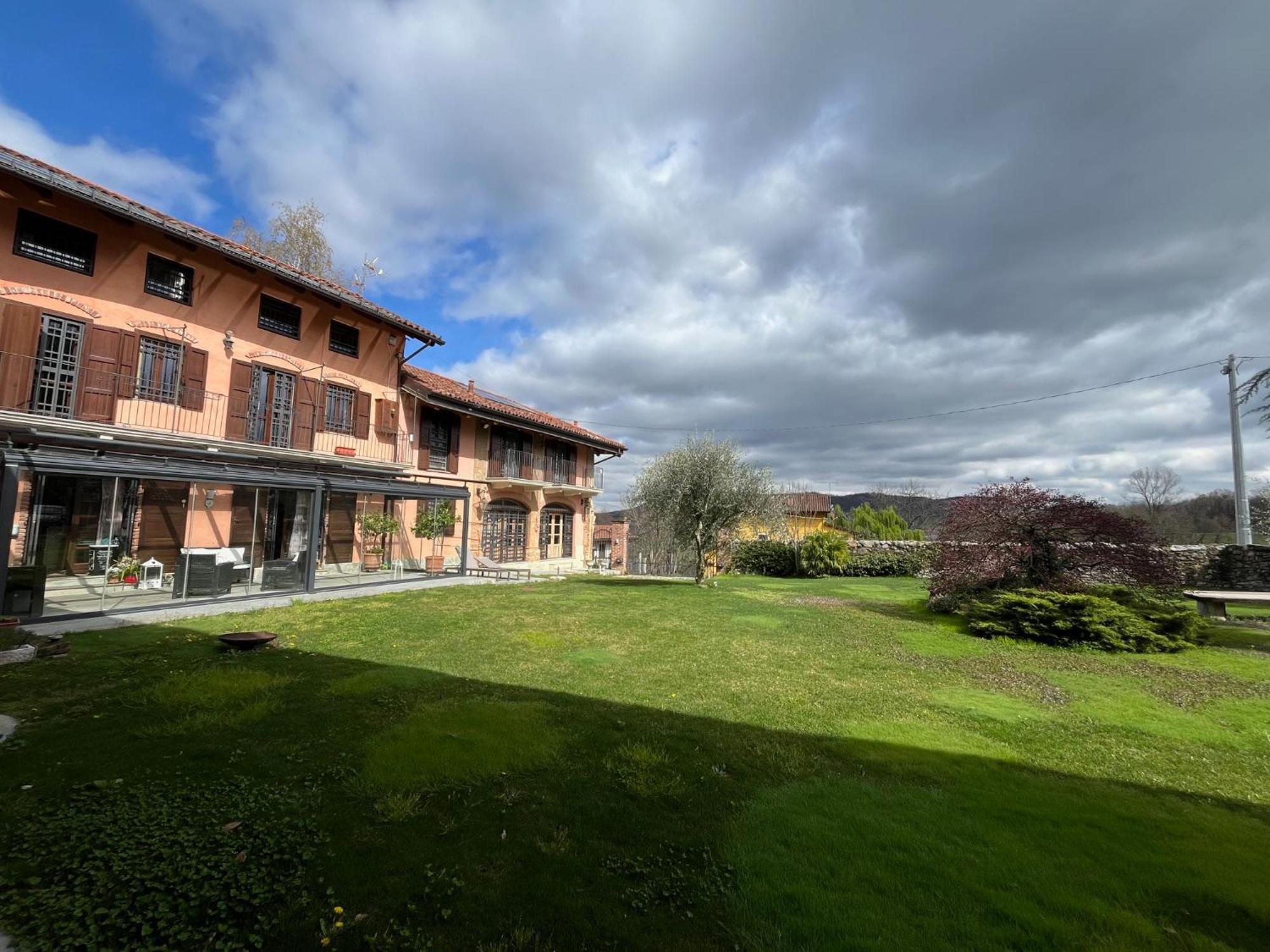 Cascina Girba Villa Giaveno Exterior photo